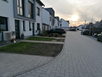neuwertige Doppelhaushäfte mit Garten in ruhiger Stadtrandlage – Ideal für Familien mit Kindern, 48324 Sendenhorst, Doppelhaushälfte